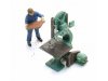 ARTITEC 387662 Bandsäge mit Figur Maßstab H0