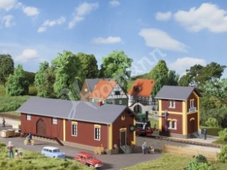 AUHAGEN 11435 Bahnhof Steinbach mit Wasserhaus