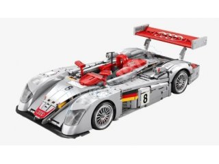 Audi R8 LMP mit 2426 Klemmbau