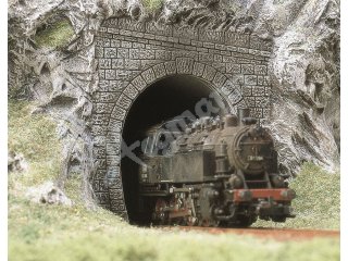 2 Stück, eingleisig. Mit Tunnelröhrenansatz.