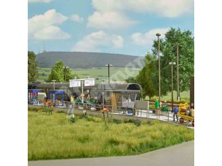 Bahnsteig mit Rampe