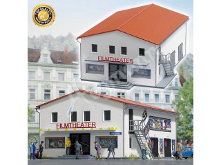Bausatz für ein typisches, kleinstädtisches Filmtheater aus den se