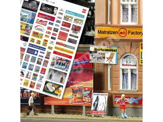 Über 60 moderne Werbeplakate in verschiedenen Ausführungen und Grö