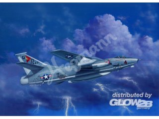 Trumpeter 02873 ERA-3B Skywarrior Strategic Bomber