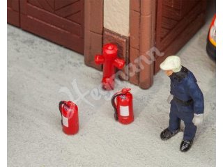 FALLER 180950 6 Feuerlöscher und 2 Hydranten