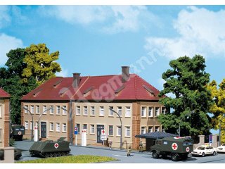 Eingang neu,OVP,Bundeswehr Wachgebäude mit Schlagbaum Military Faller 144021