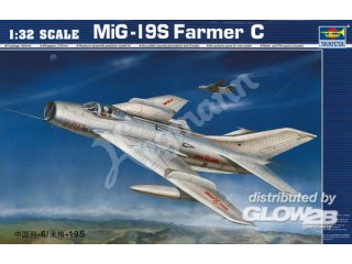Trumpeter 02207 MiG-19 S Farmer C