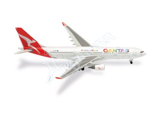 HERPA 537148 Flugmodell 1:500 A330-200 Qantas Pride
