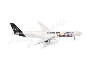 HERPA 572774 Flugmodell 1:200 A330-300 Lufthansa Diversity