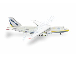 HERPA 526777-005 Flugmodell 1:500 AN-124 Antonov Airl. UR-82008