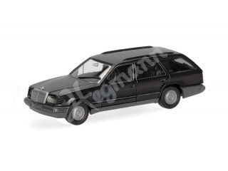 MB E-Klasse T-Modell schwarz