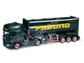 Miniatur-LKW im Modellbahn-Maßstab H0 1:87