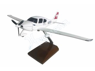 HERPA 490177 Flugmodell 1:500 Swiss (EFA) Cirrus SR20