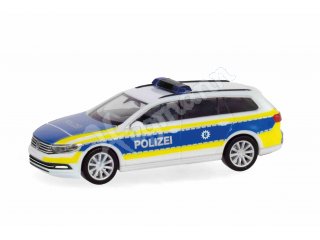 VW Passat Variant Polizei