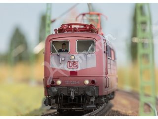 Märklin MHI 39136 Elektrolokomotive Baureihe 151