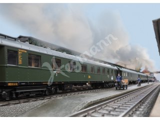 Schnellzugwagen-Set zur Dampflok BR 19.0 Sachsenstolz