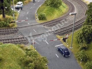 Bahnschranken mit Andreaskreu