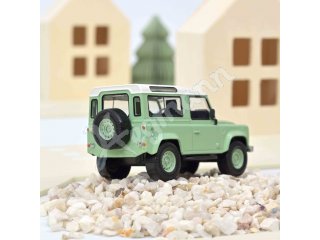 NOREV Land Rover Defender 1995 Grün & Weiß Jet-car 1:43