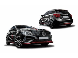 Mercedes-Benz A-Klasse Sport Equipment schwarz mit Renndeko 2013 -