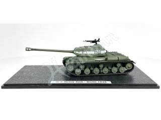 IS-2 Heavy Tank - Berlin 1945